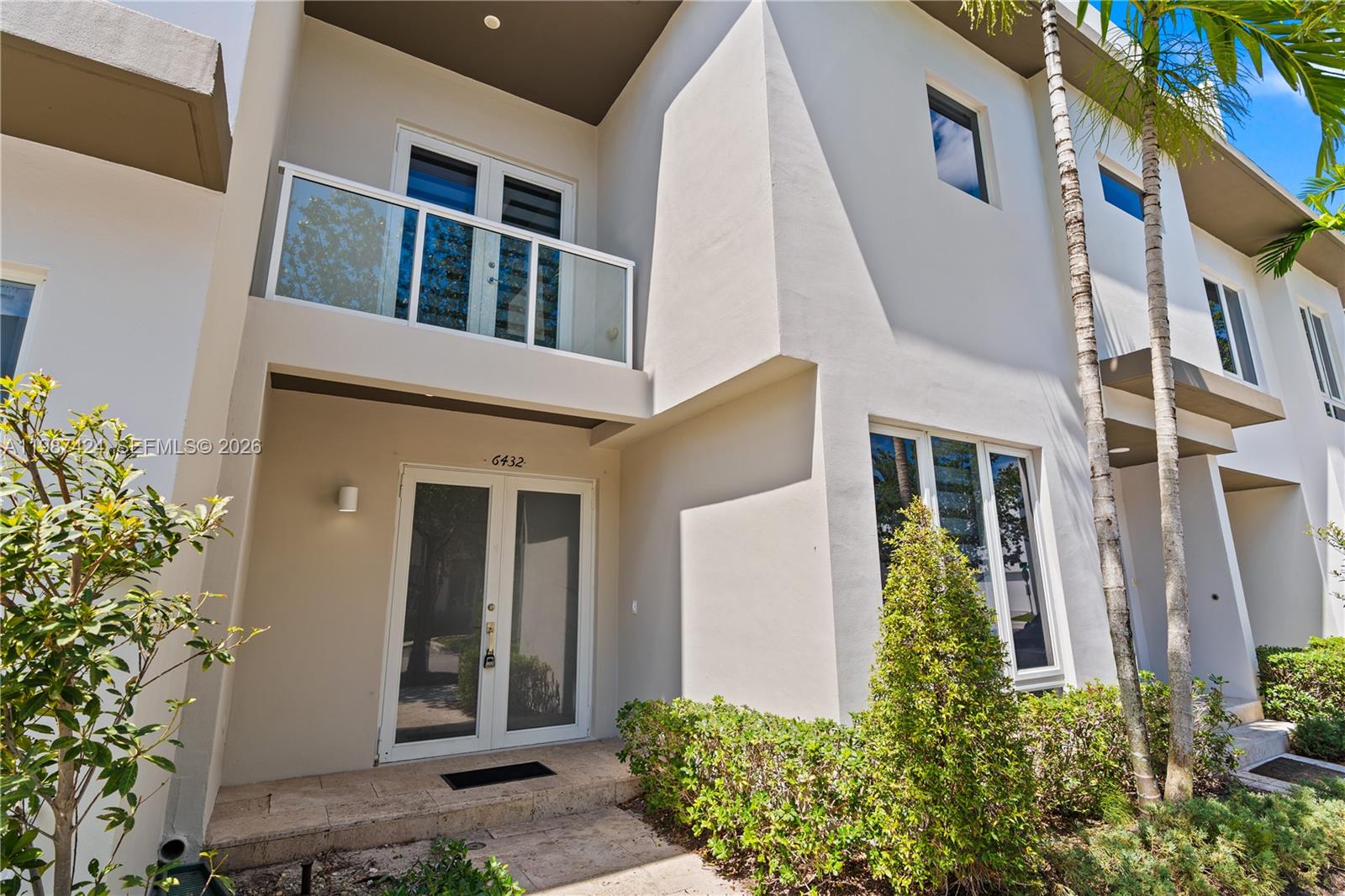 LANDMARK AT DORAL - Residential Lease