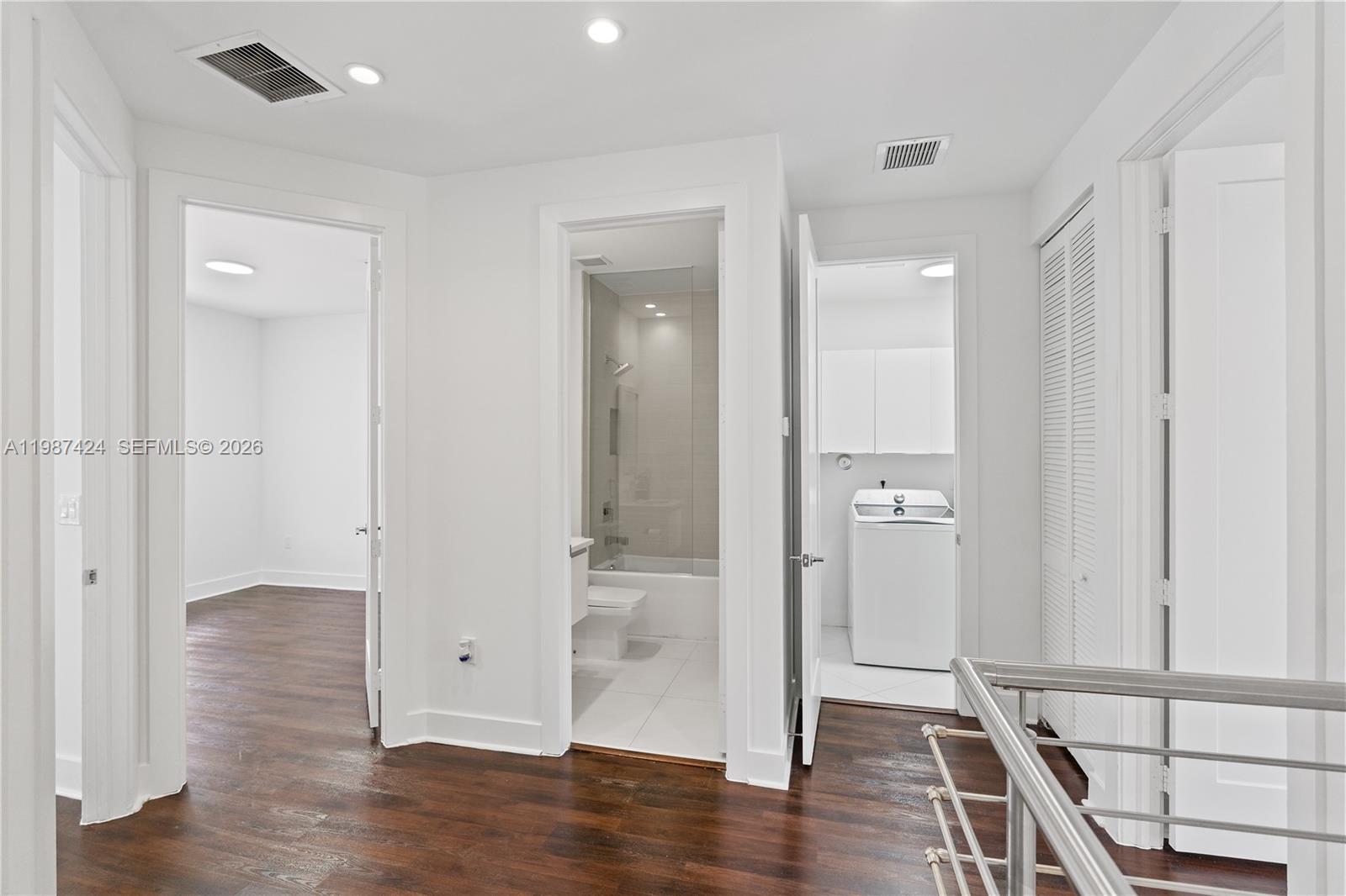 LANDMARK AT DORAL - Residential Lease