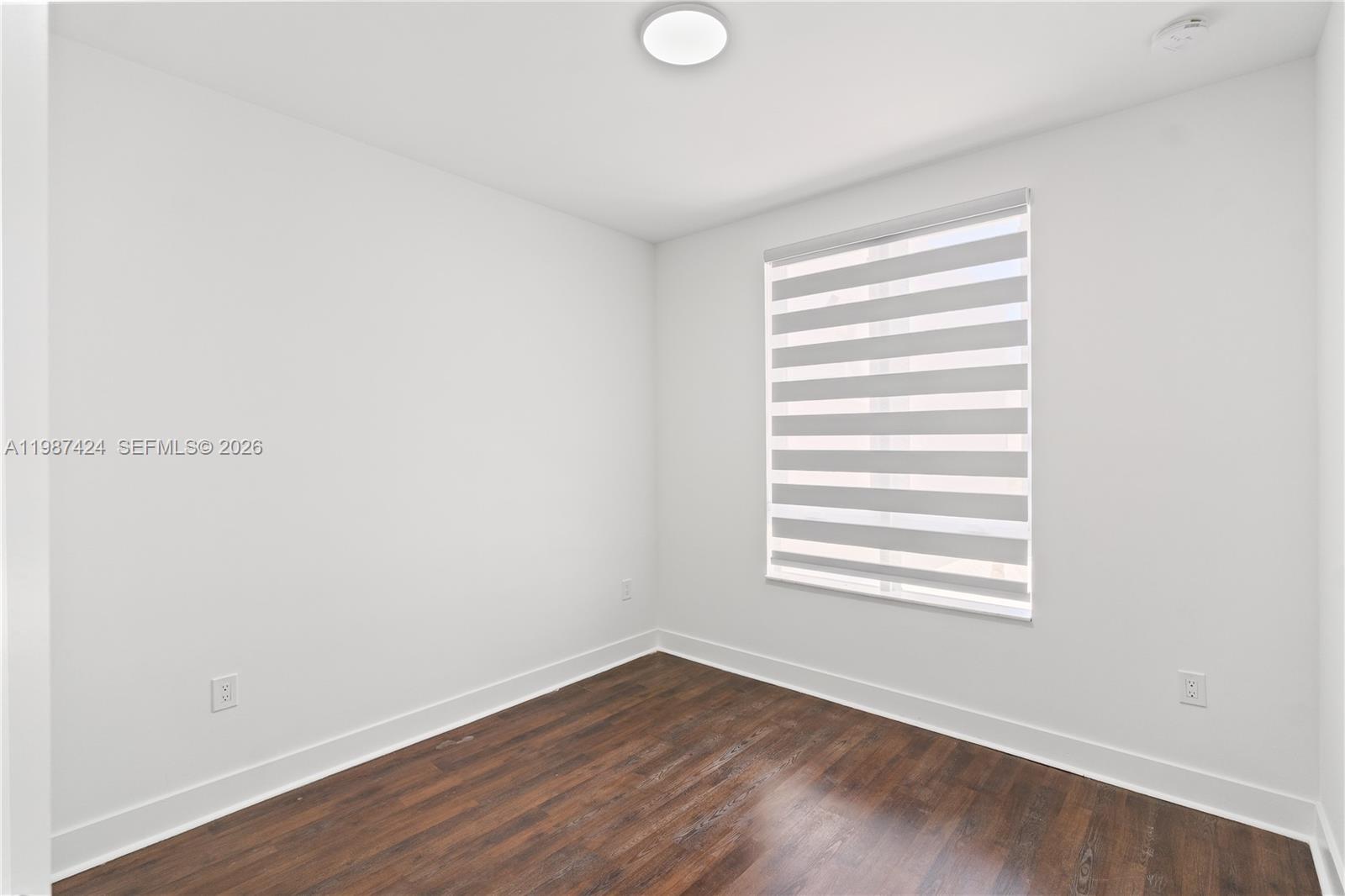 LANDMARK AT DORAL - Residential Lease