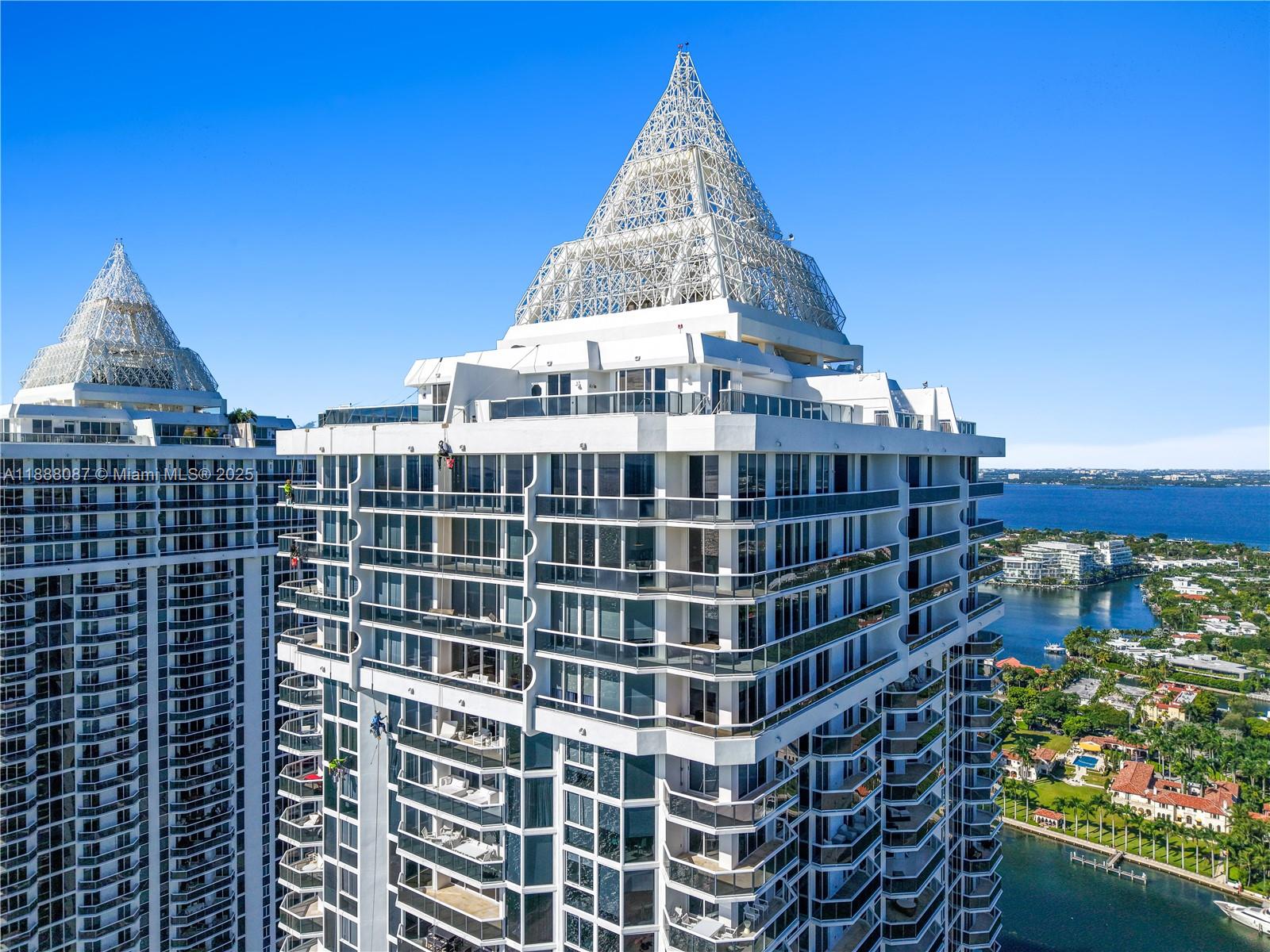 BLUE DIAMOND CONDO - Residential