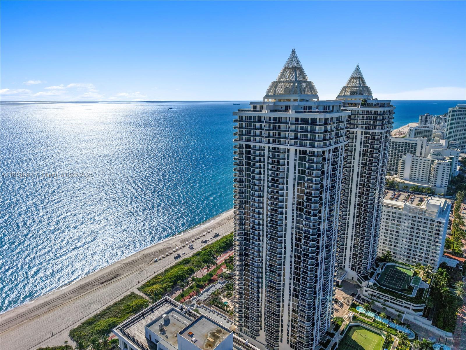 BLUE DIAMOND CONDO - Residential