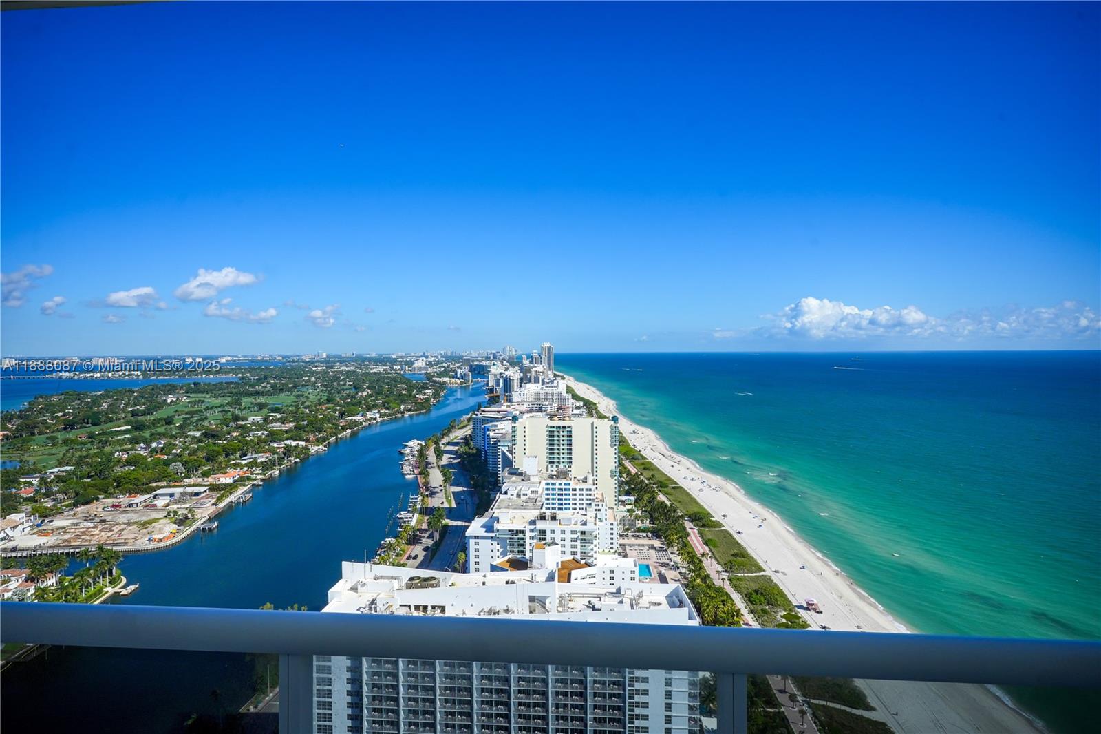BLUE DIAMOND CONDO - Residential