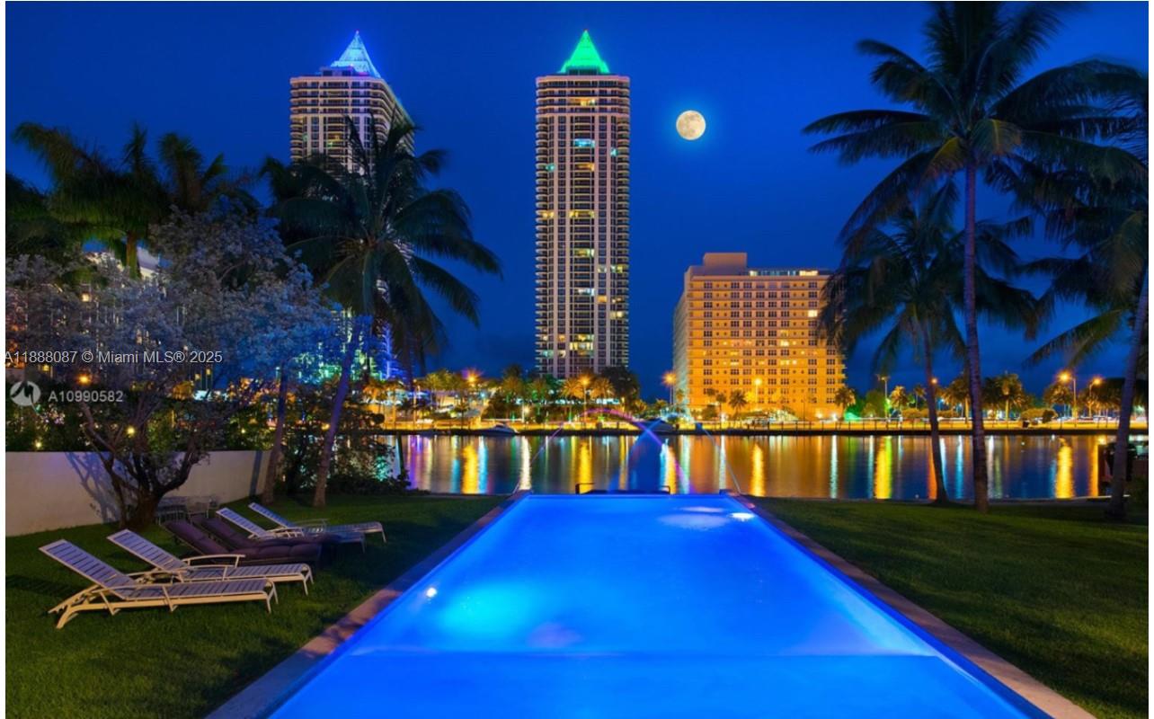 BLUE DIAMOND CONDO - Residential