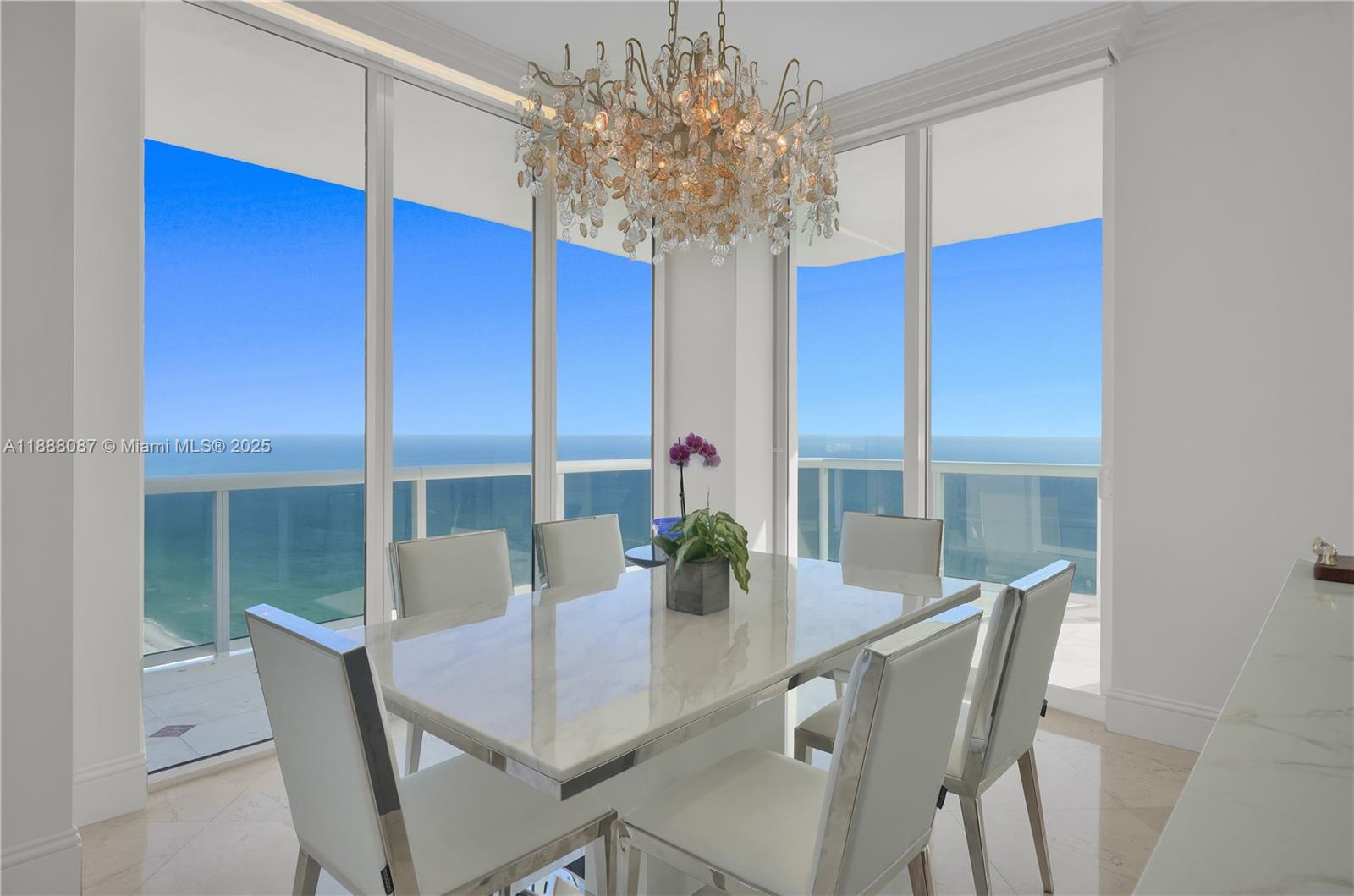 BLUE DIAMOND CONDO - Residential
