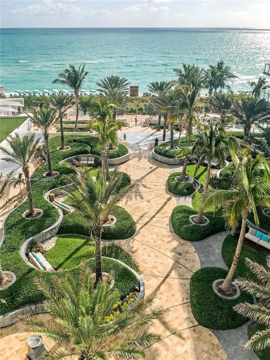 NORTH CARILLON BEACH COND - Residential Lease