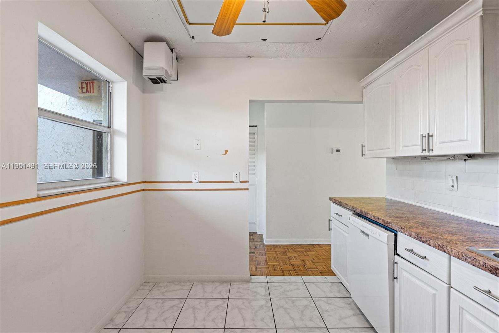 MEADOWBROOK LAKES CONDO - Residential