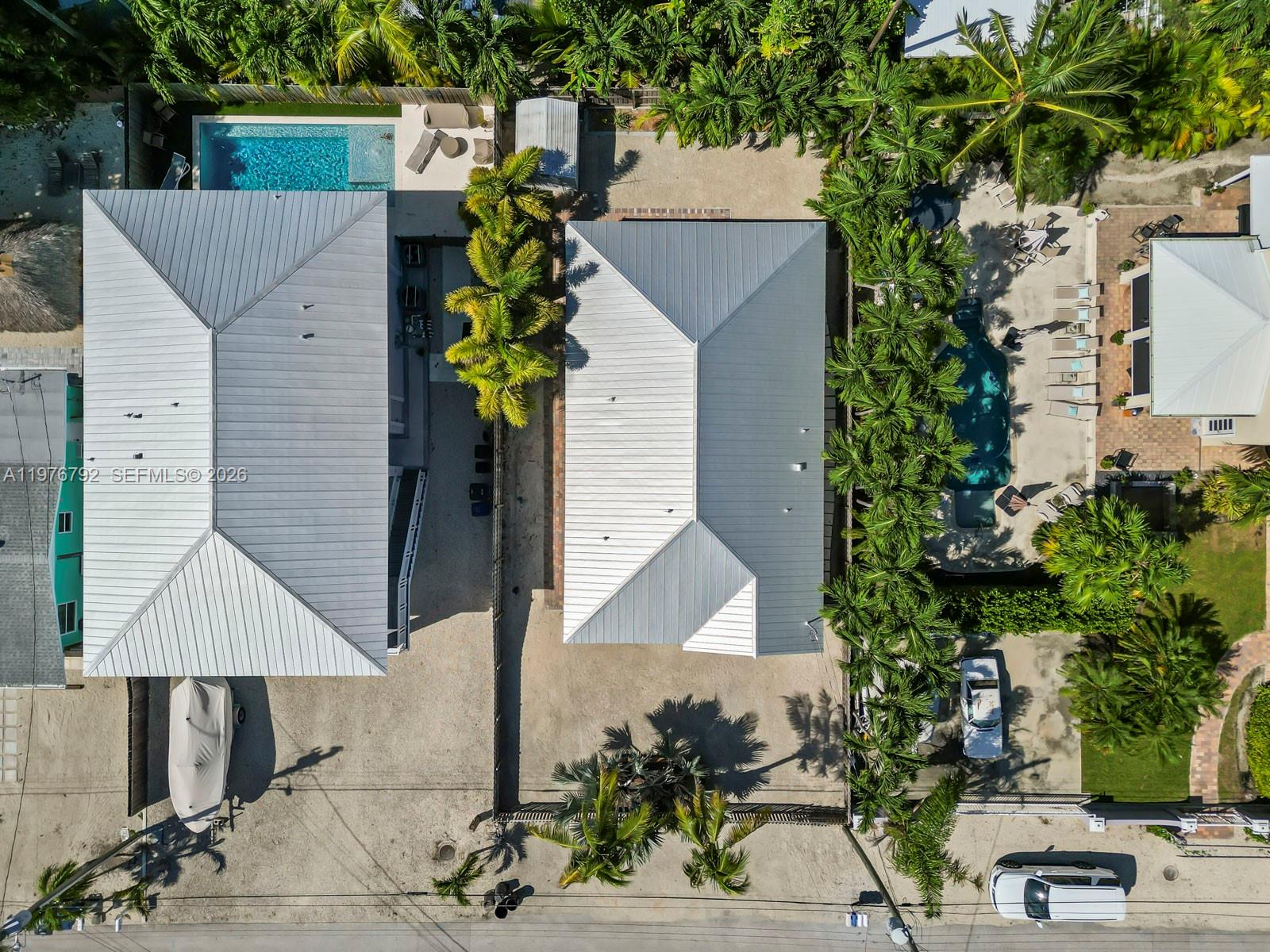 LARGO SOUND PARK - Residential Lease