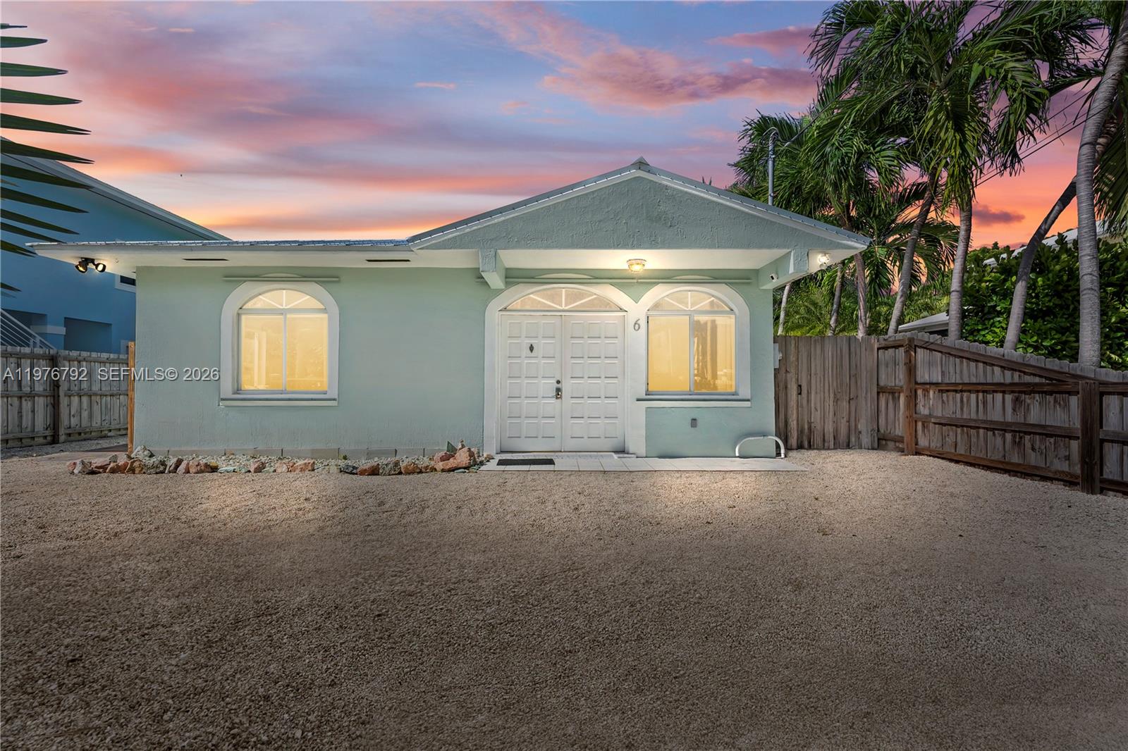 LARGO SOUND PARK - Residential Lease