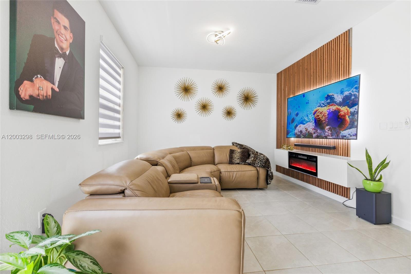 STEIN ASSEMBLAGE - Residential