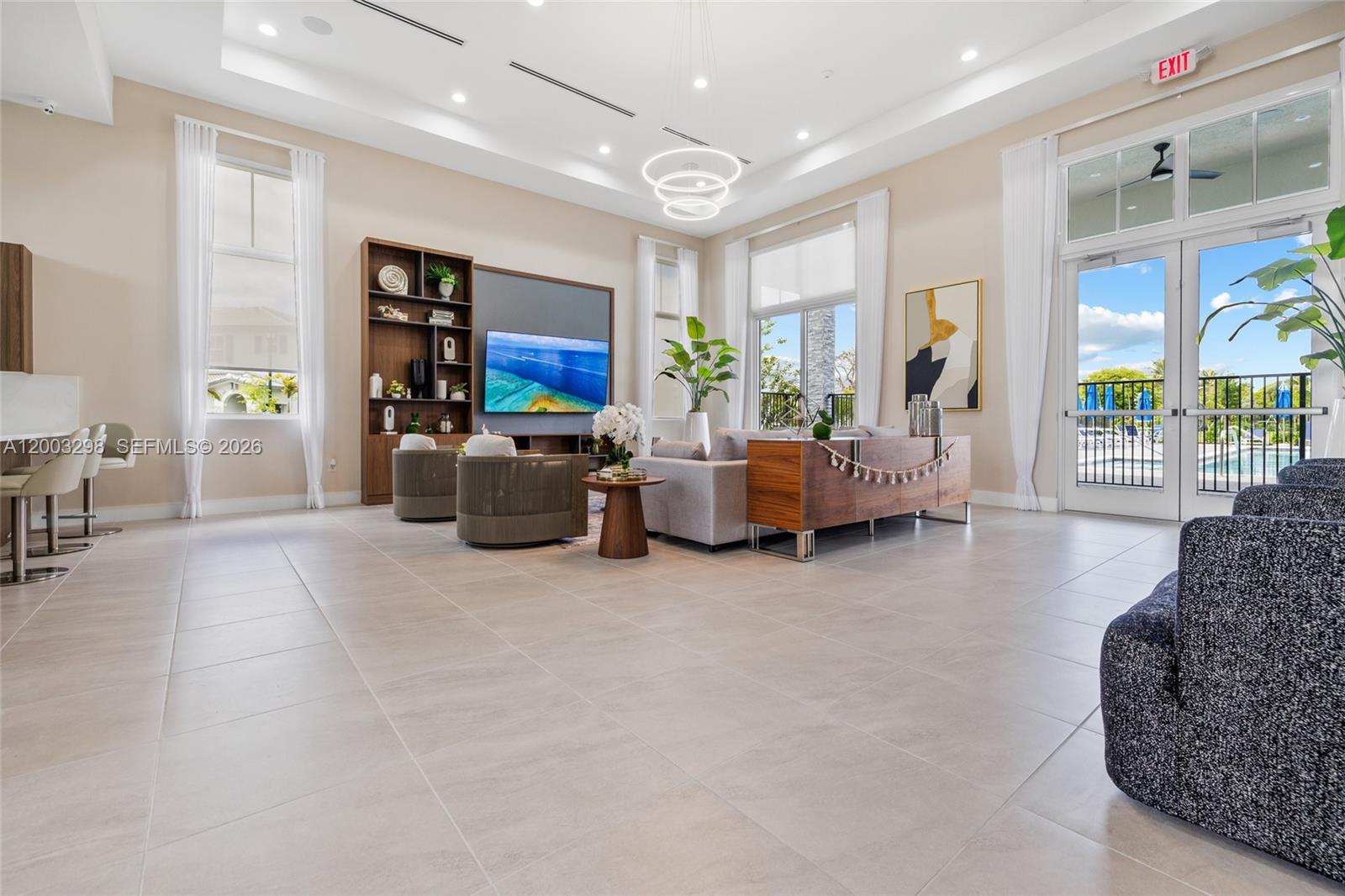 STEIN ASSEMBLAGE - Residential