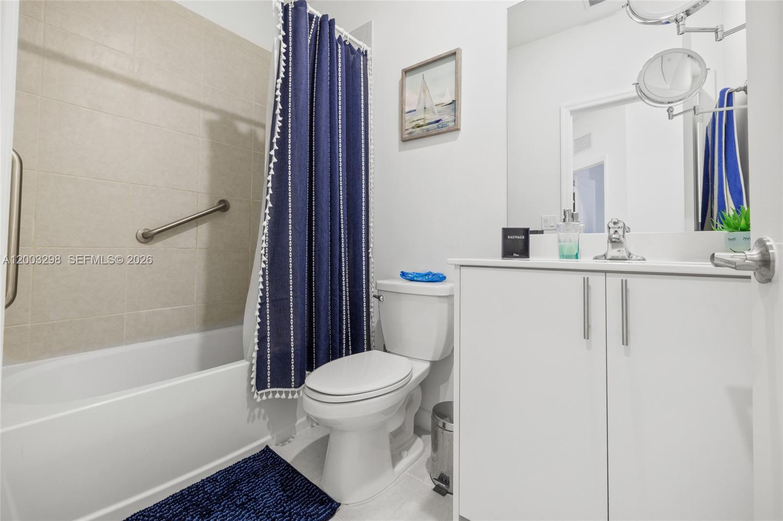 STEIN ASSEMBLAGE - Residential