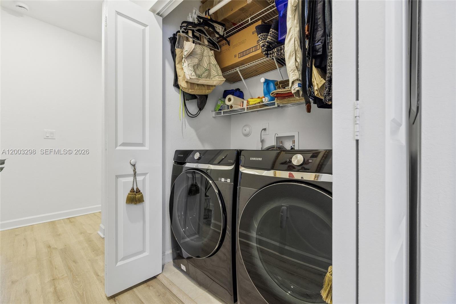 STEIN ASSEMBLAGE - Residential