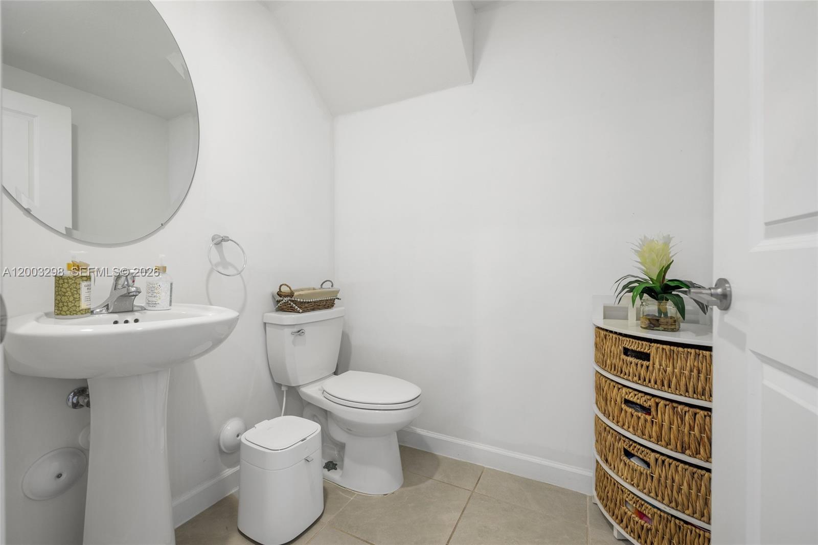 STEIN ASSEMBLAGE - Residential