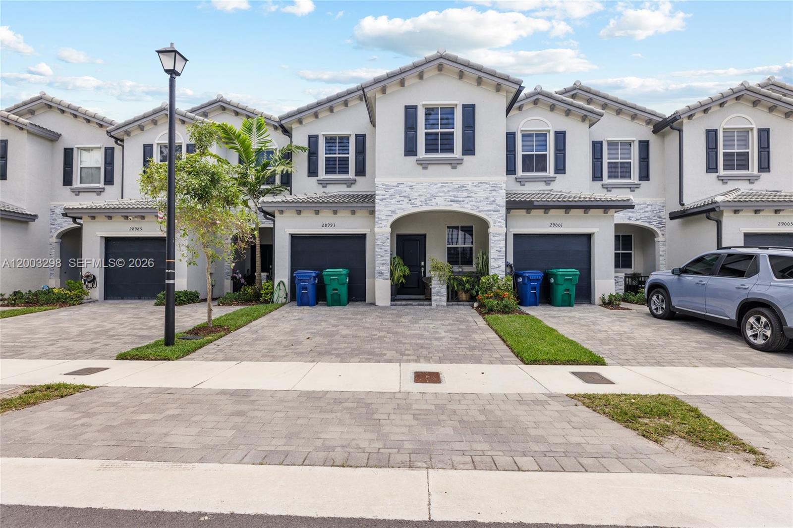 STEIN ASSEMBLAGE - Residential