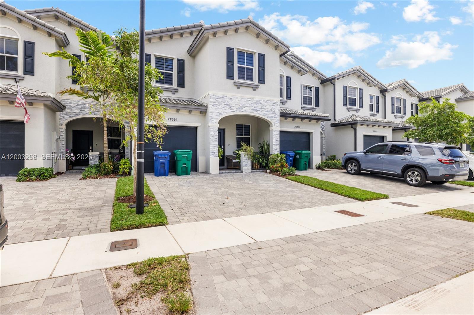 STEIN ASSEMBLAGE - Residential