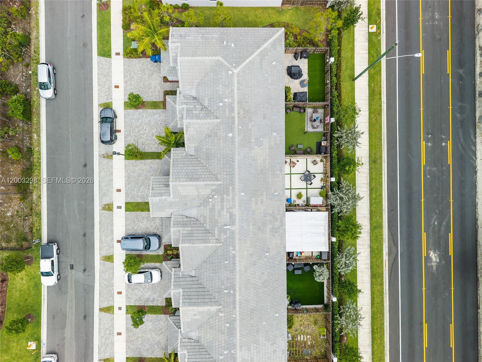 STEIN ASSEMBLAGE - Residential