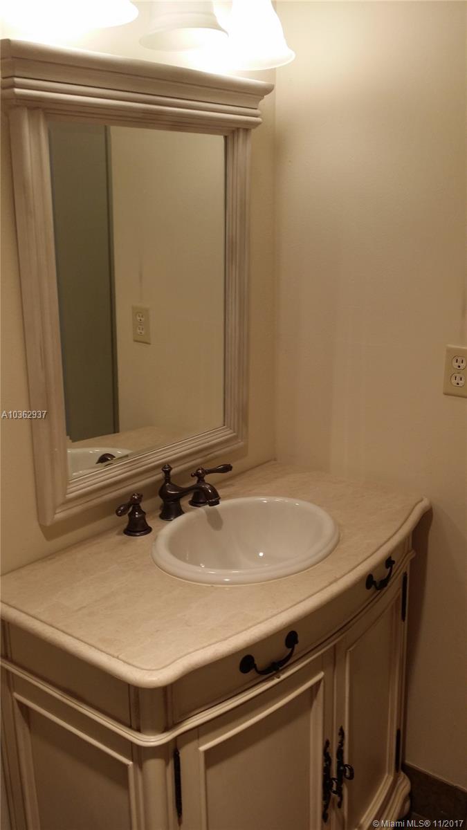 POLYNESIAN GARDENS 2 COND - Residential