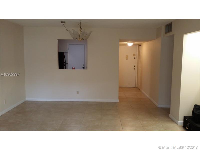 POLYNESIAN GARDENS 2 COND - Residential