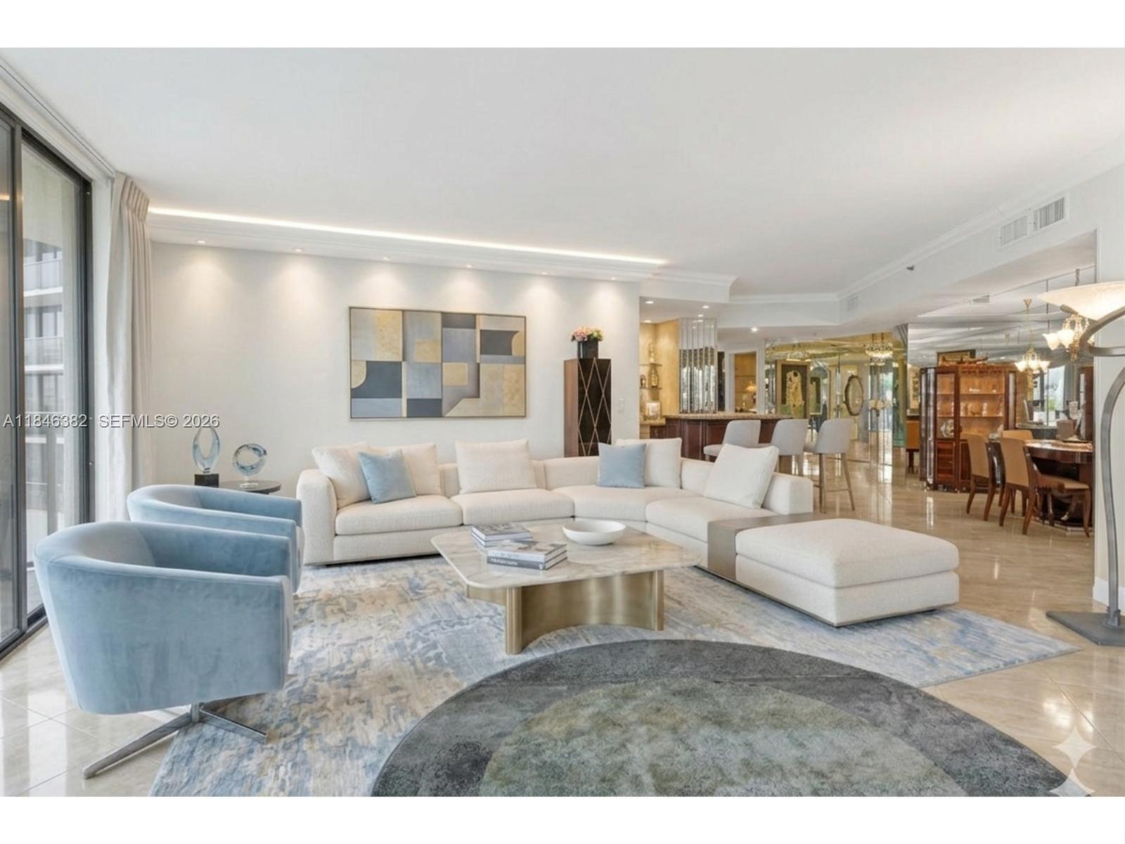 HAMPTONS WEST CONDO - Residential