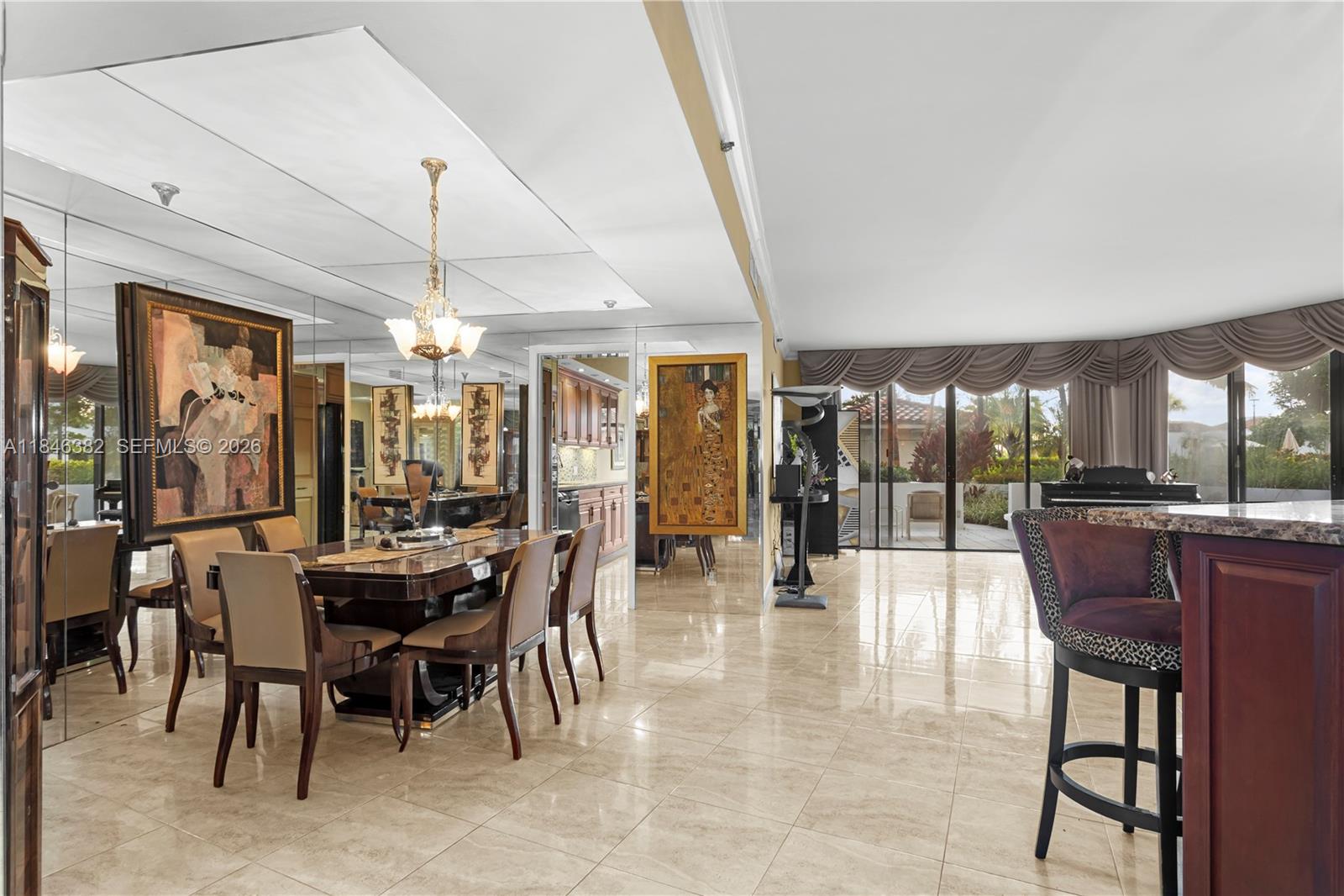 HAMPTONS WEST CONDO - Residential