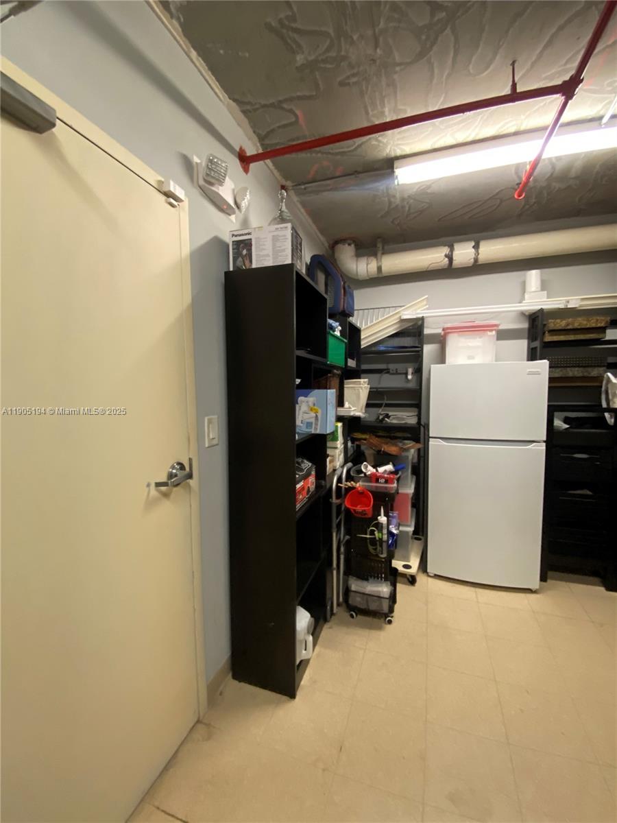 TOSCANO CONDO - Residential