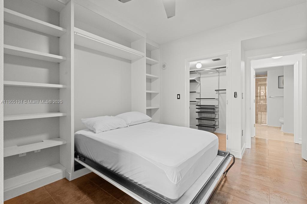 TOSCANO CONDO - Residential