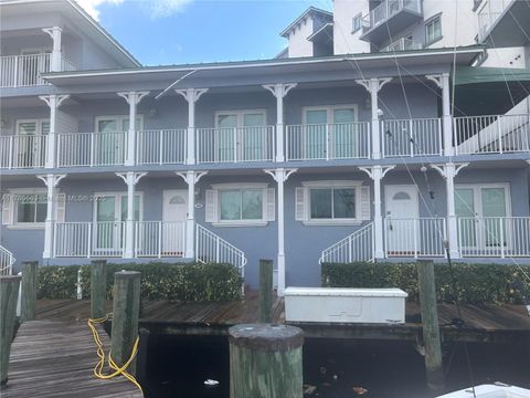 2415 NW 16th St Rd 103 Miami FL 33125