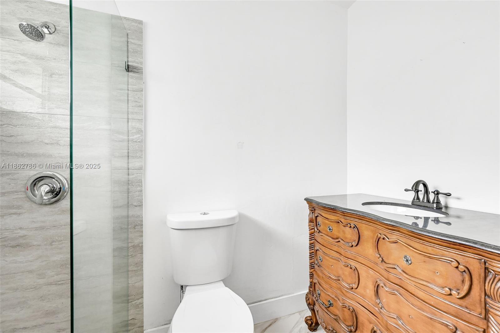 MIAMI LAKES SEC 5 - Residential