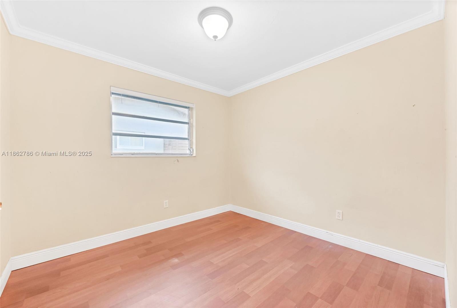 MIAMI LAKES SEC 5 - Residential