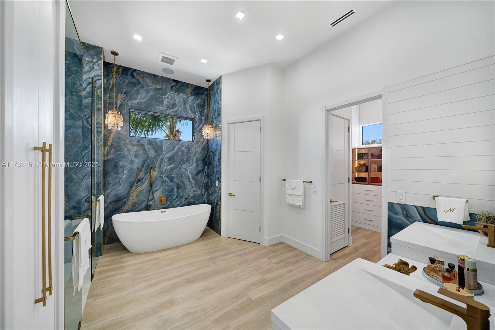 SAFETY HARBOR SEC 1 - Residential