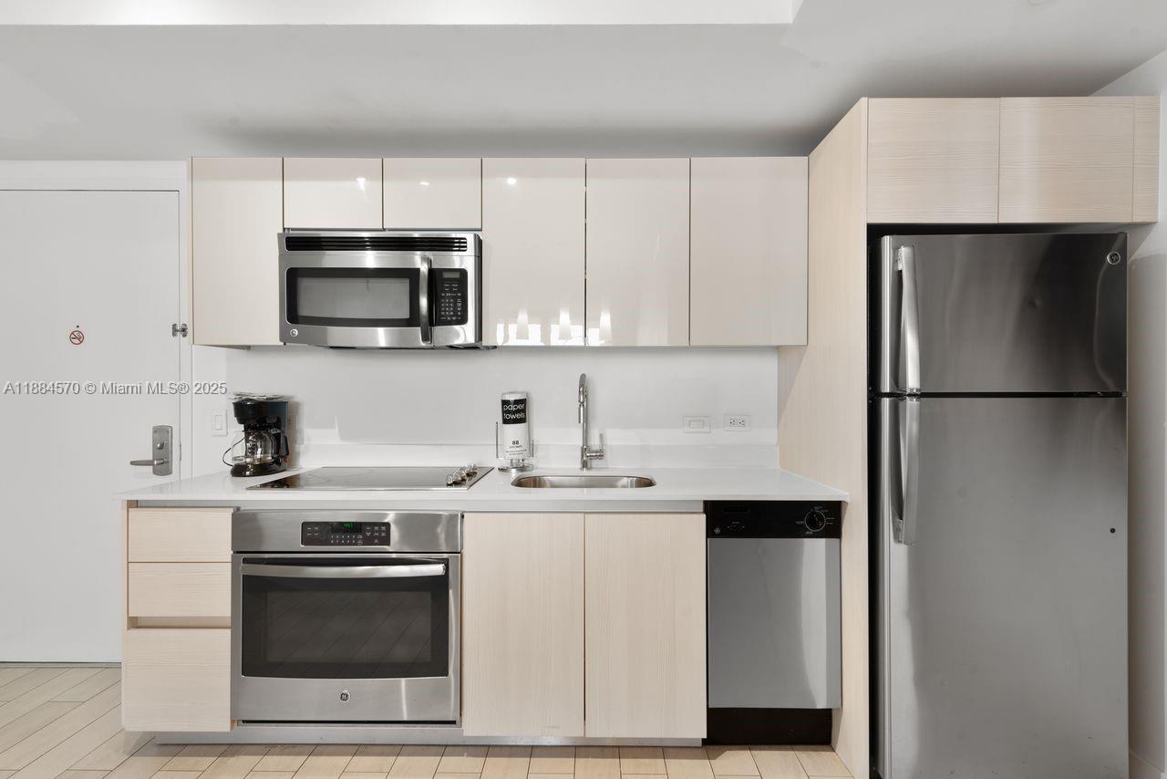 BEACHWALK CONDOMINIUM - Residential