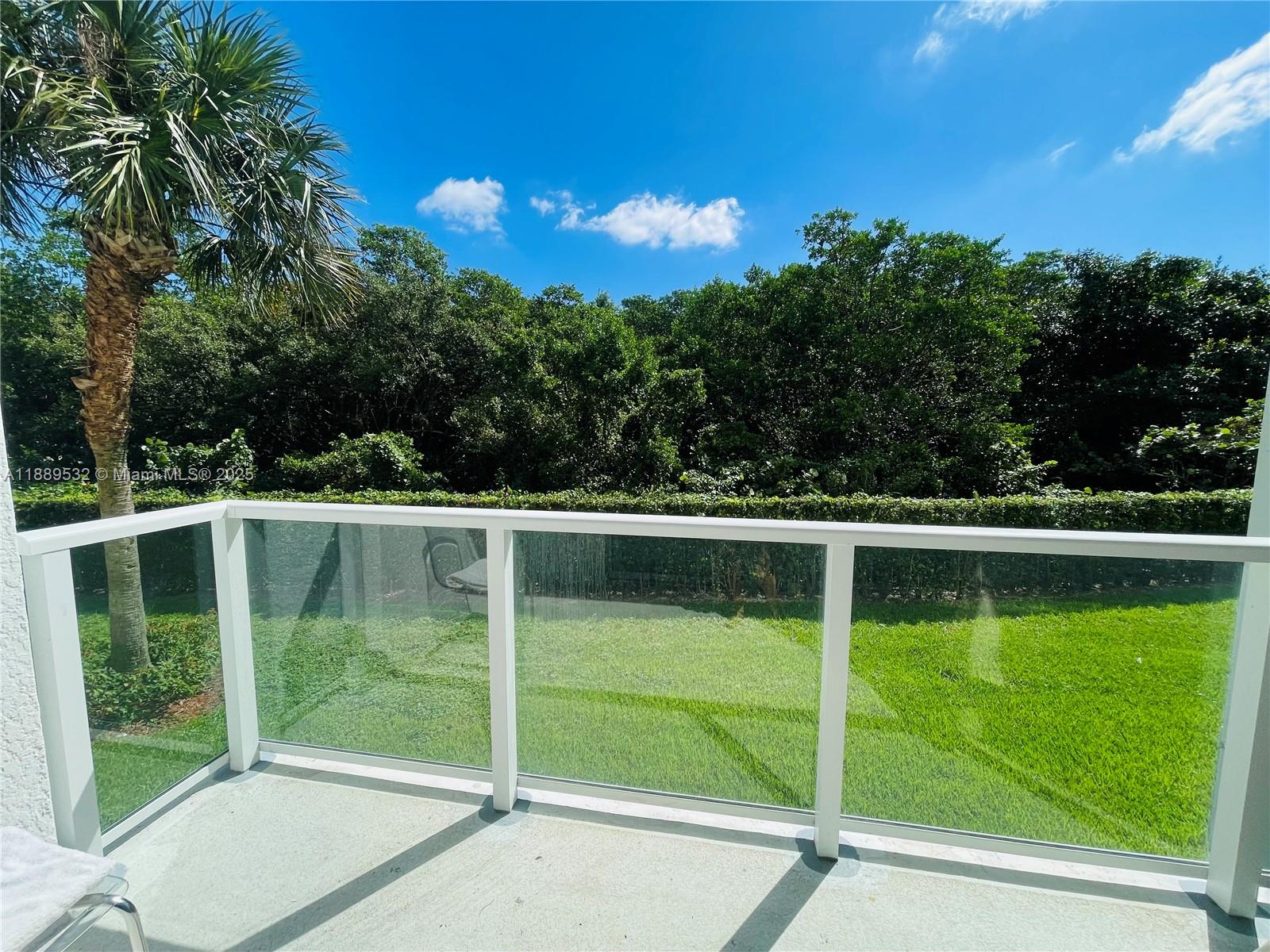 THE OAKS I CONDO - Residential Lease