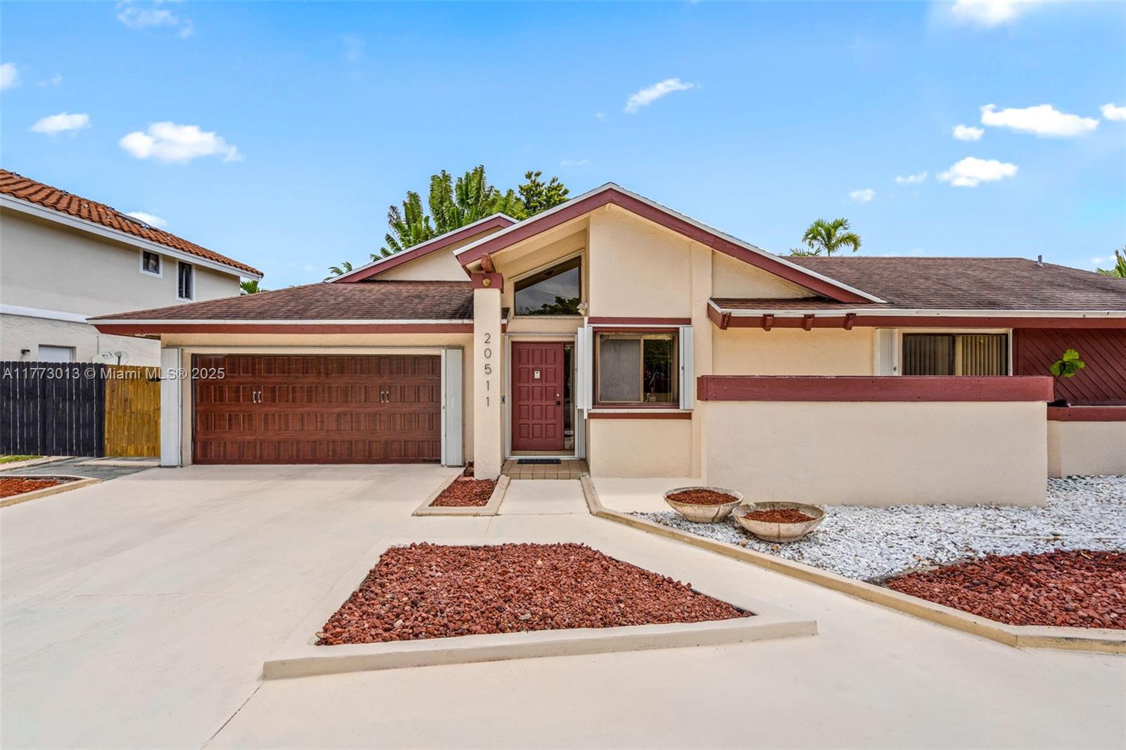 20511 NE 7th Ct