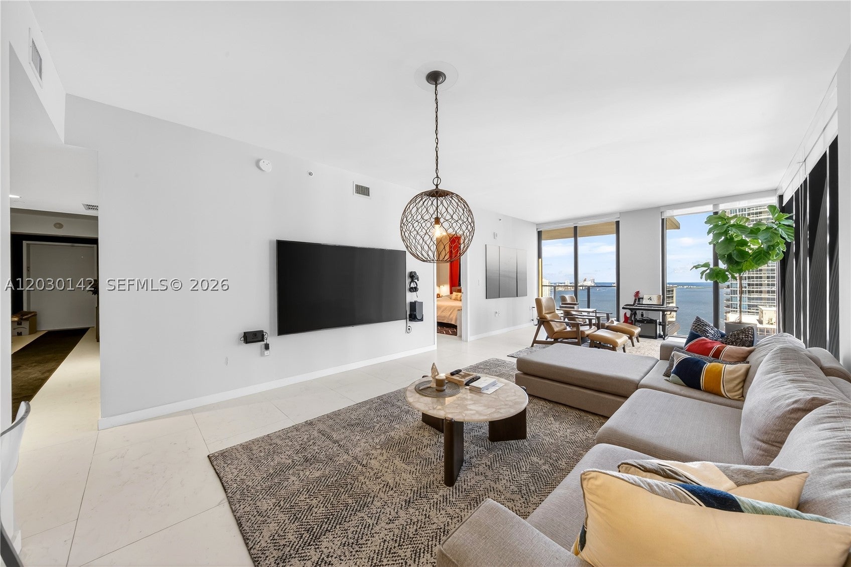 1010 Brickell Ave 2905
