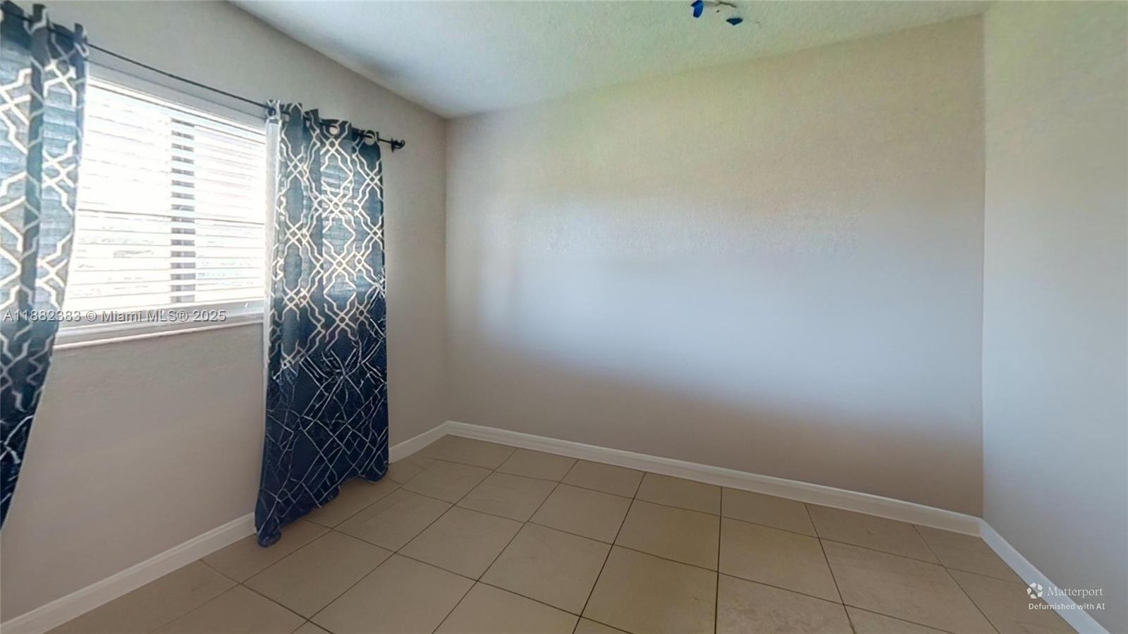 TOWER PARK - Residential