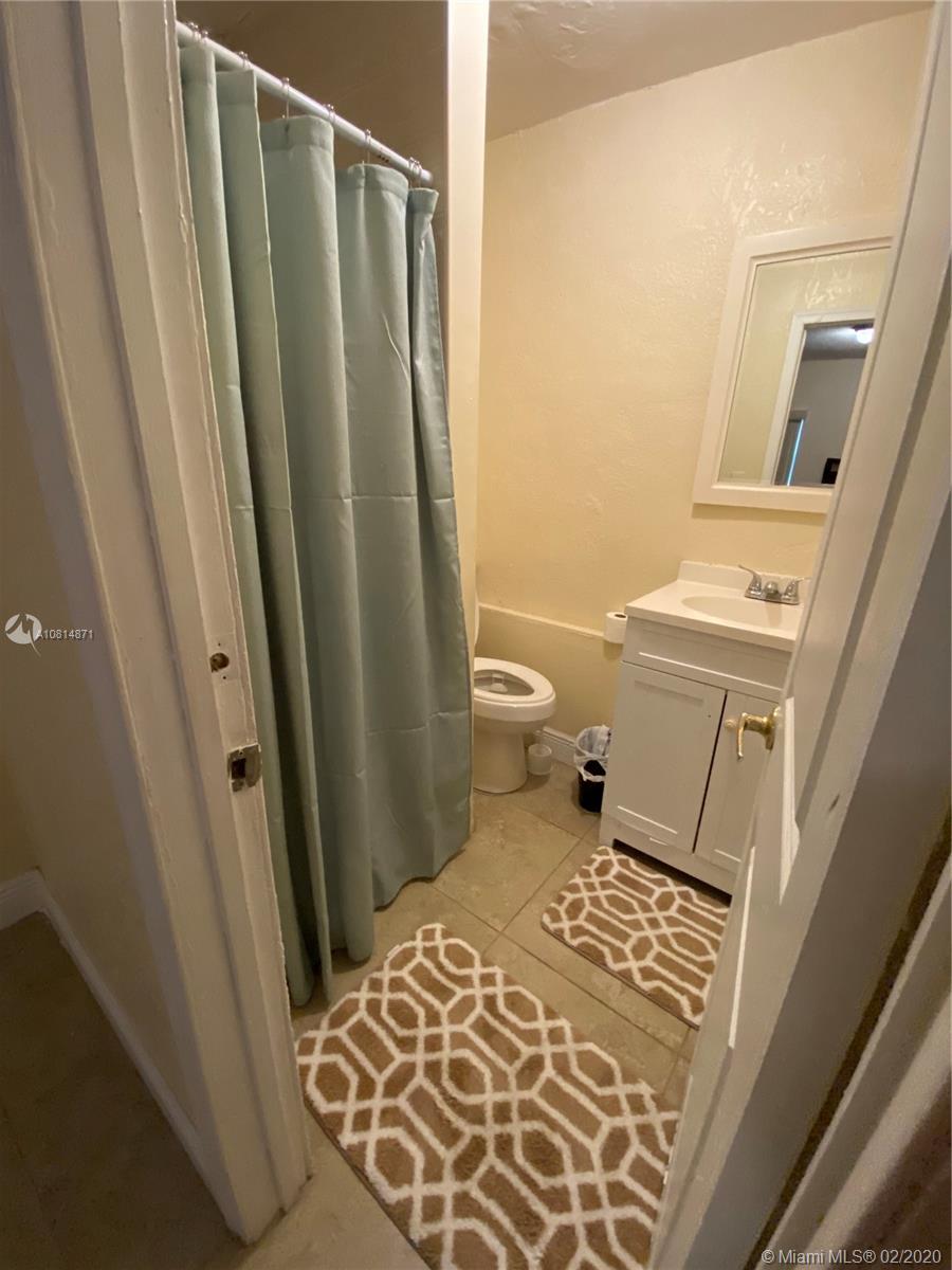 SUN LAND PARK - Residential Lease