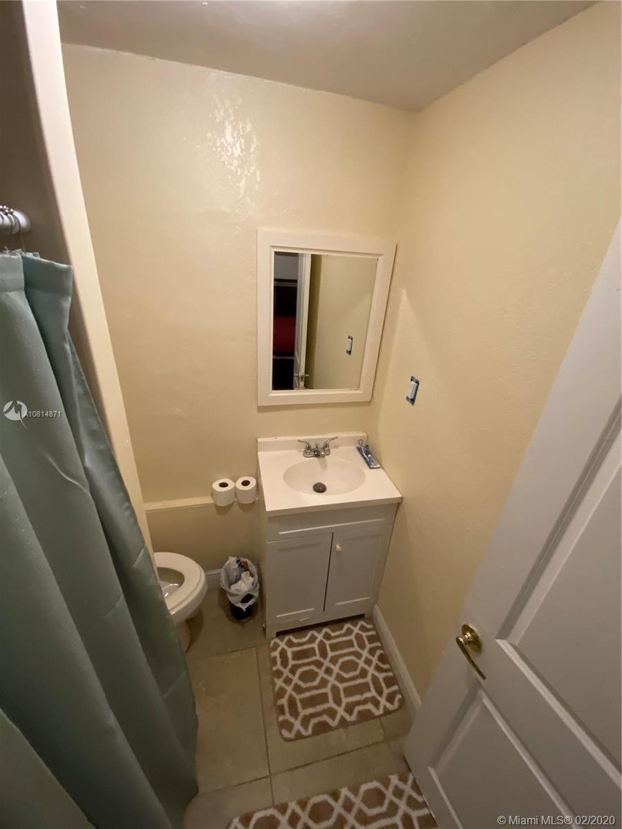 SUN LAND PARK - Residential Lease