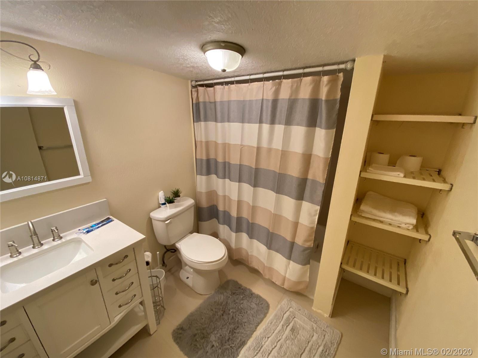 SUN LAND PARK - Residential Lease