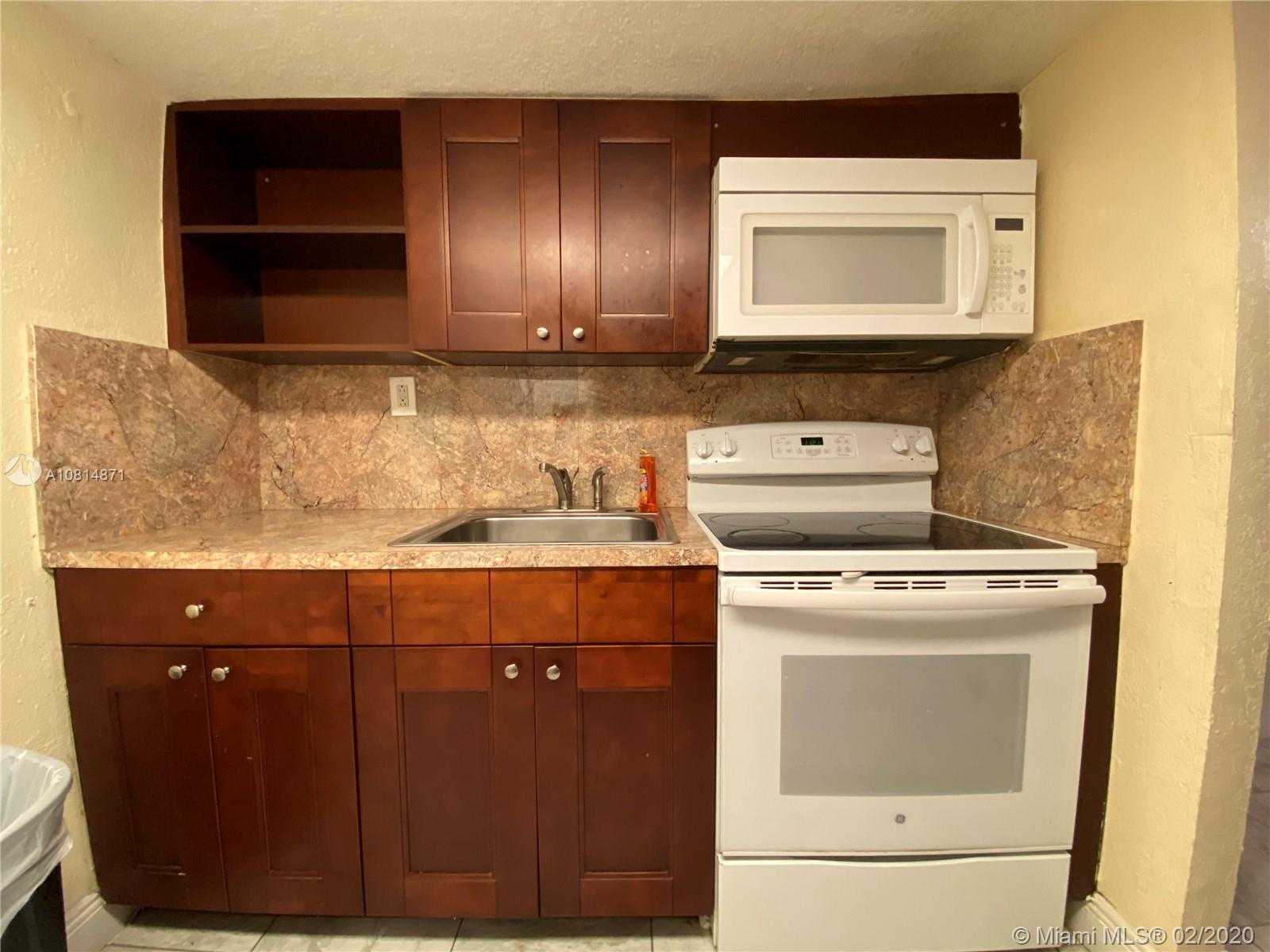 SUN LAND PARK - Residential Lease