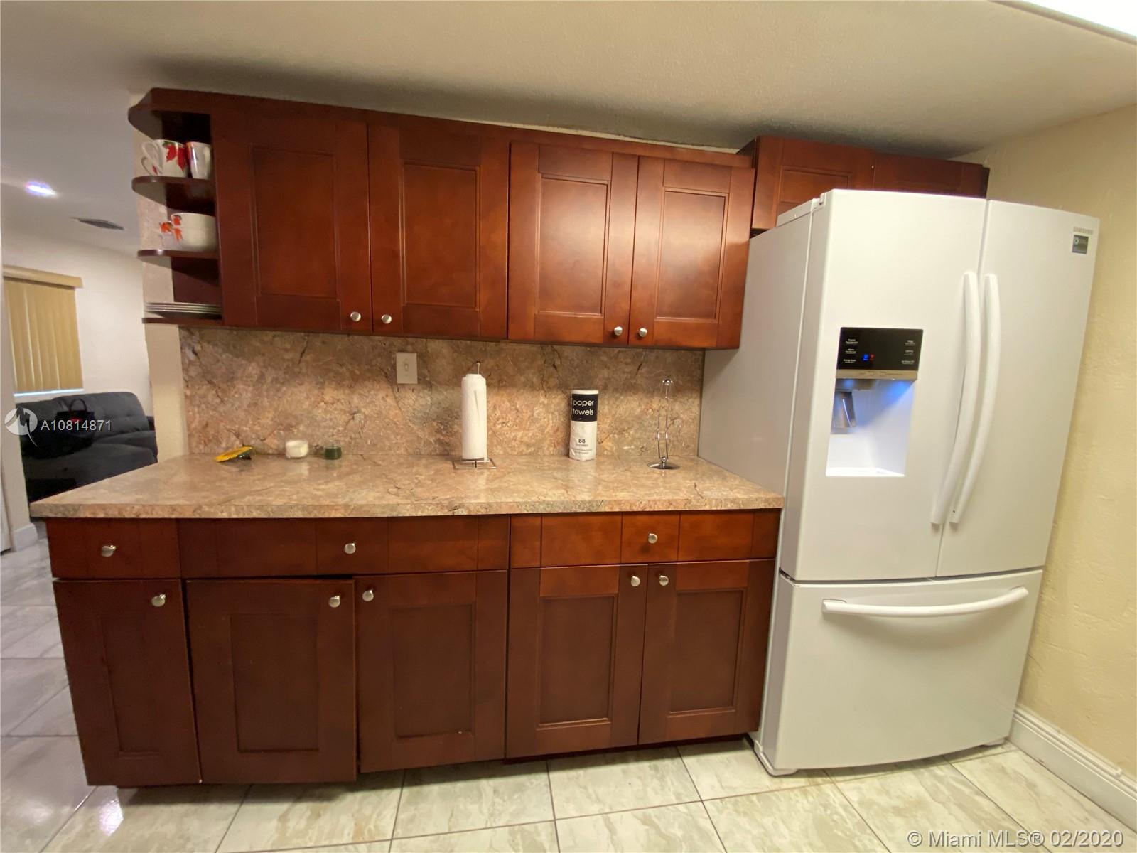 SUN LAND PARK - Residential Lease