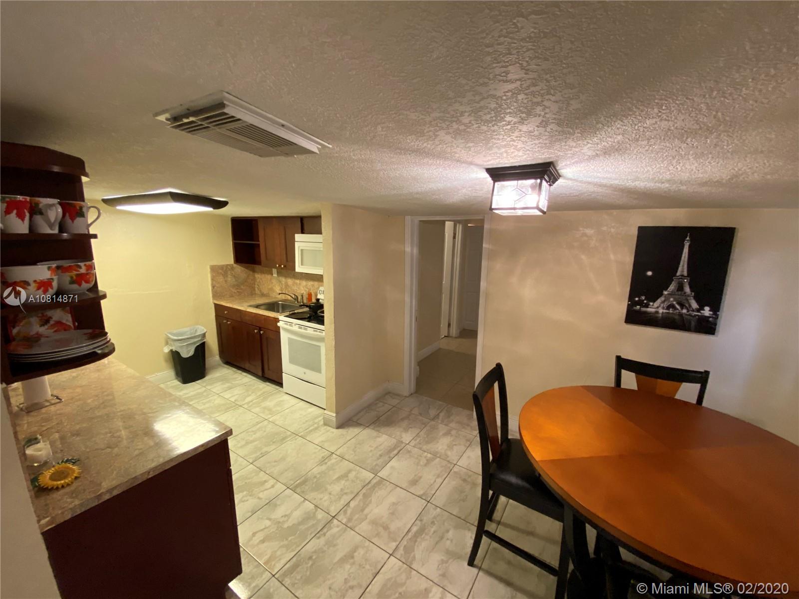 SUN LAND PARK - Residential Lease