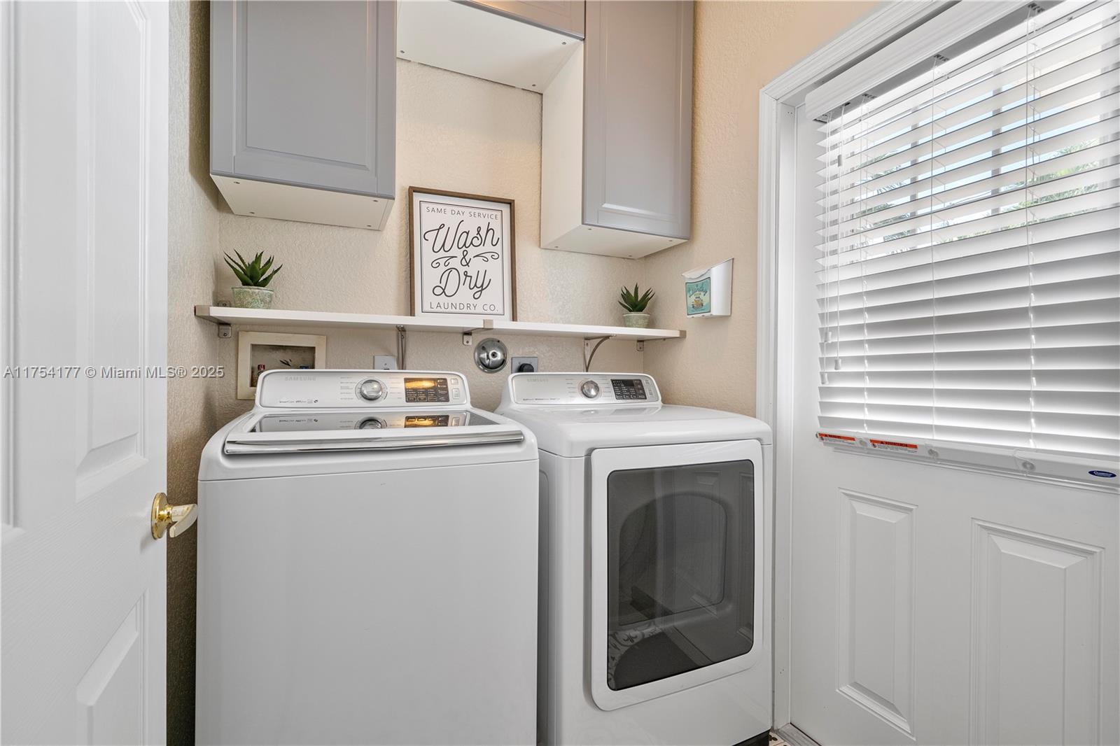 WALNUT CREEK REPLAT NO 1 - Residential