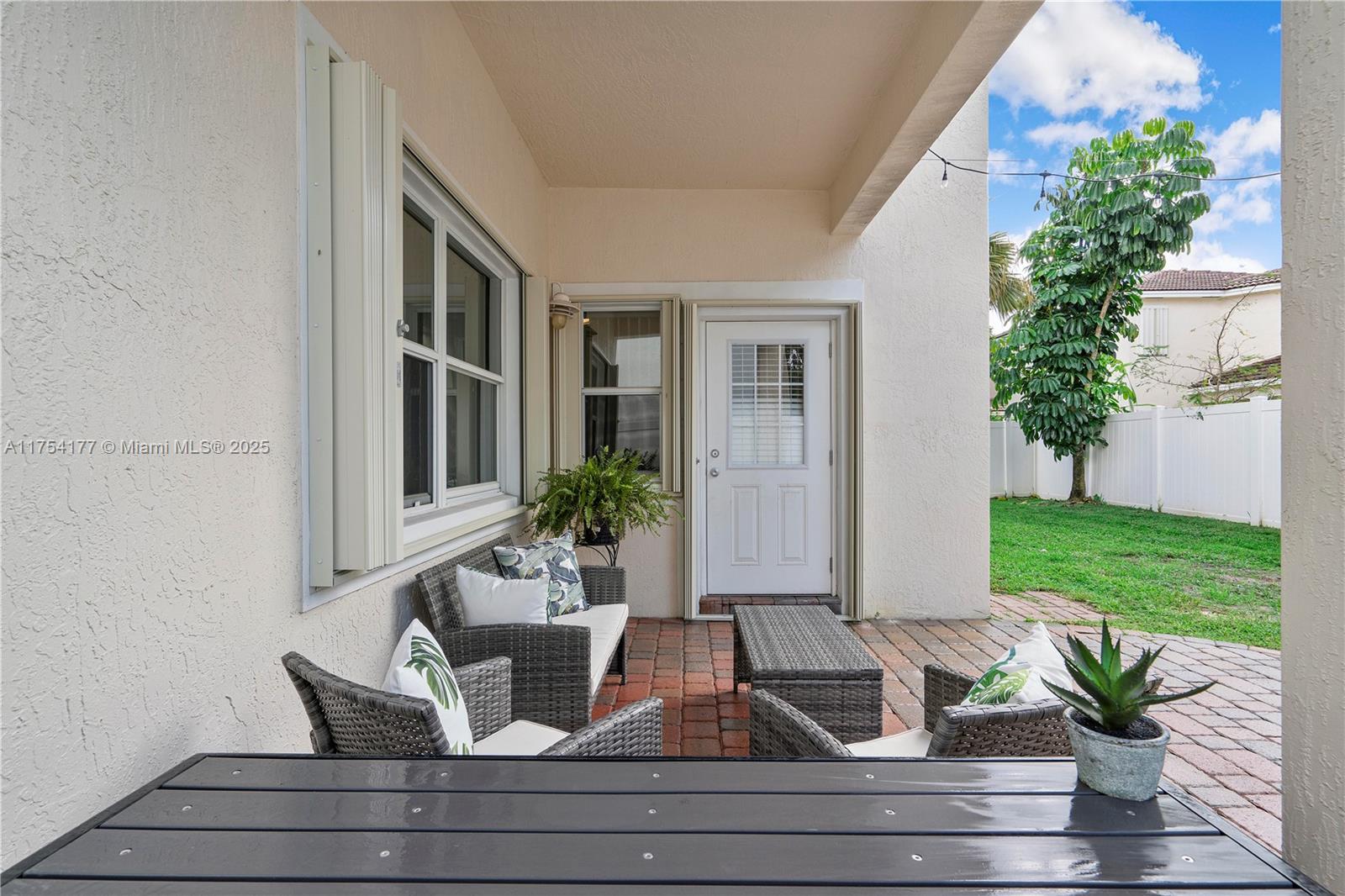 WALNUT CREEK REPLAT NO 1 - Residential