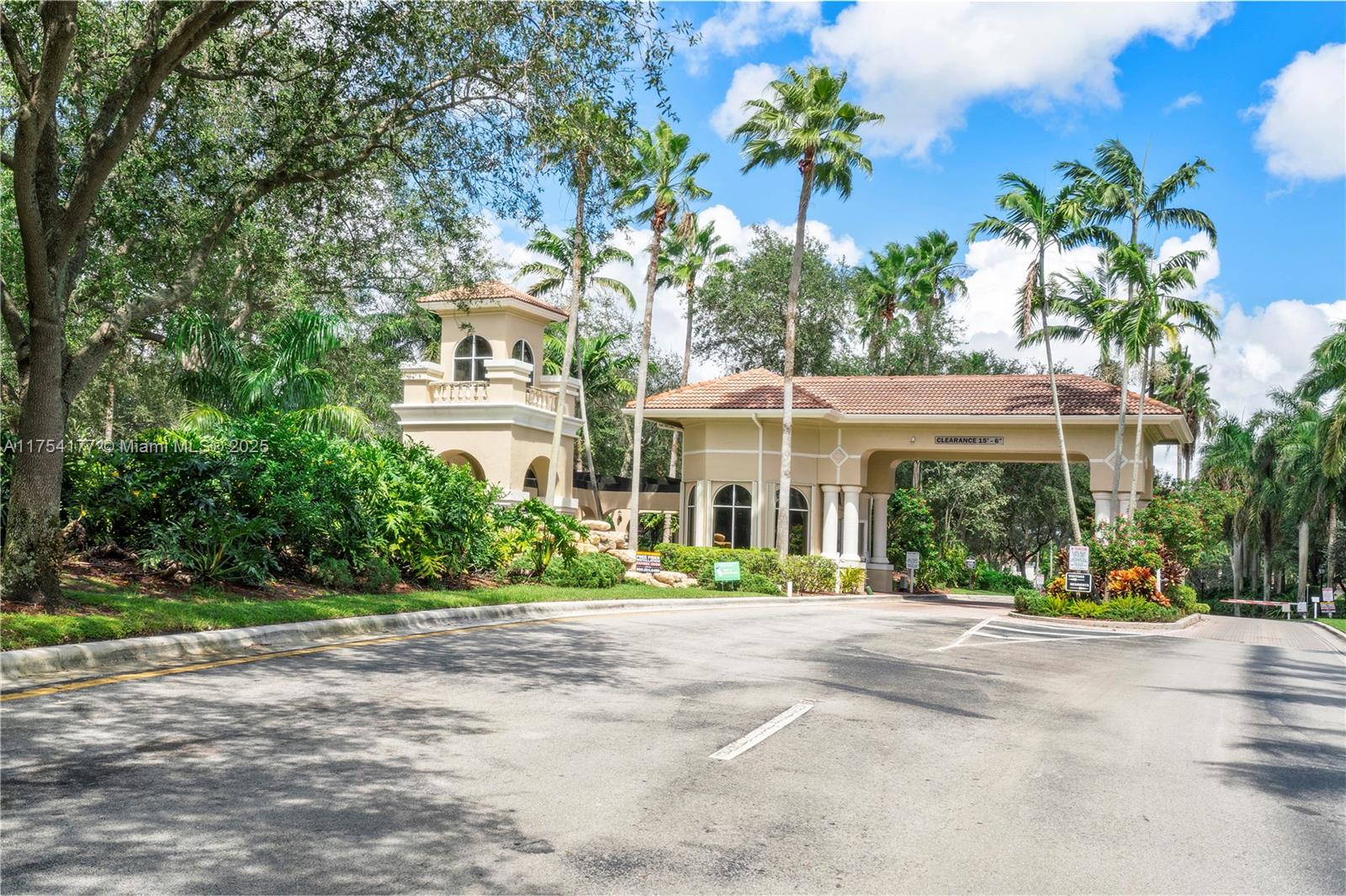 WALNUT CREEK REPLAT NO 1 - Residential