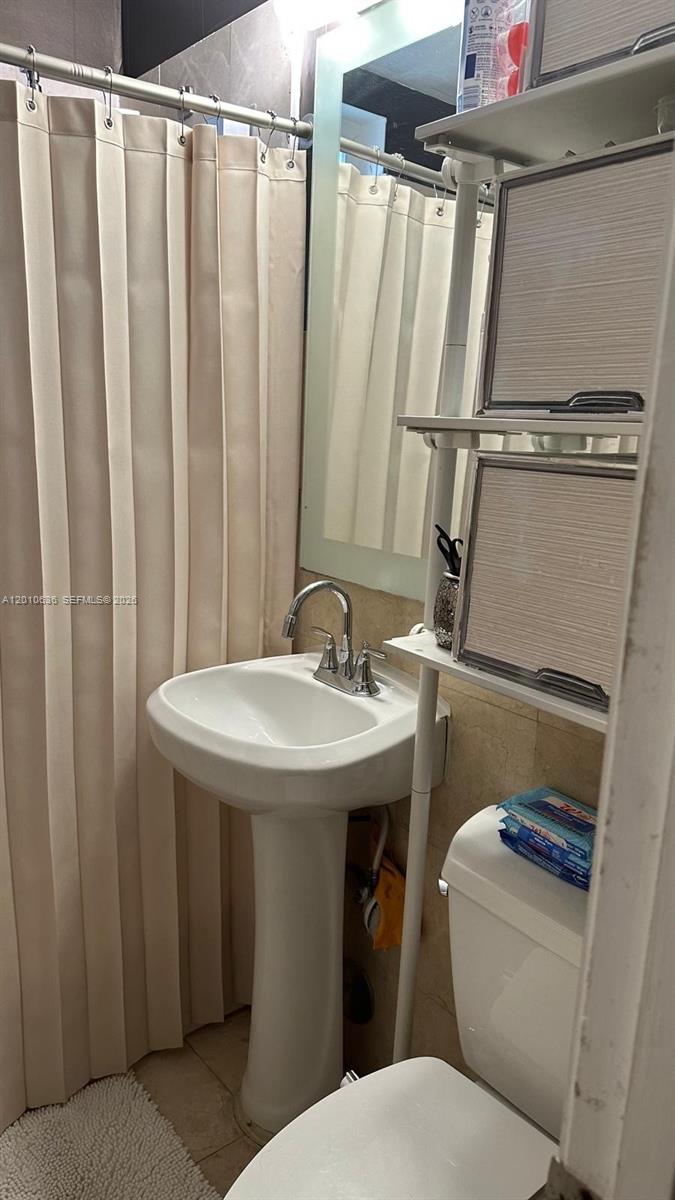 JEFFERSON PLACE CONDO - Residential