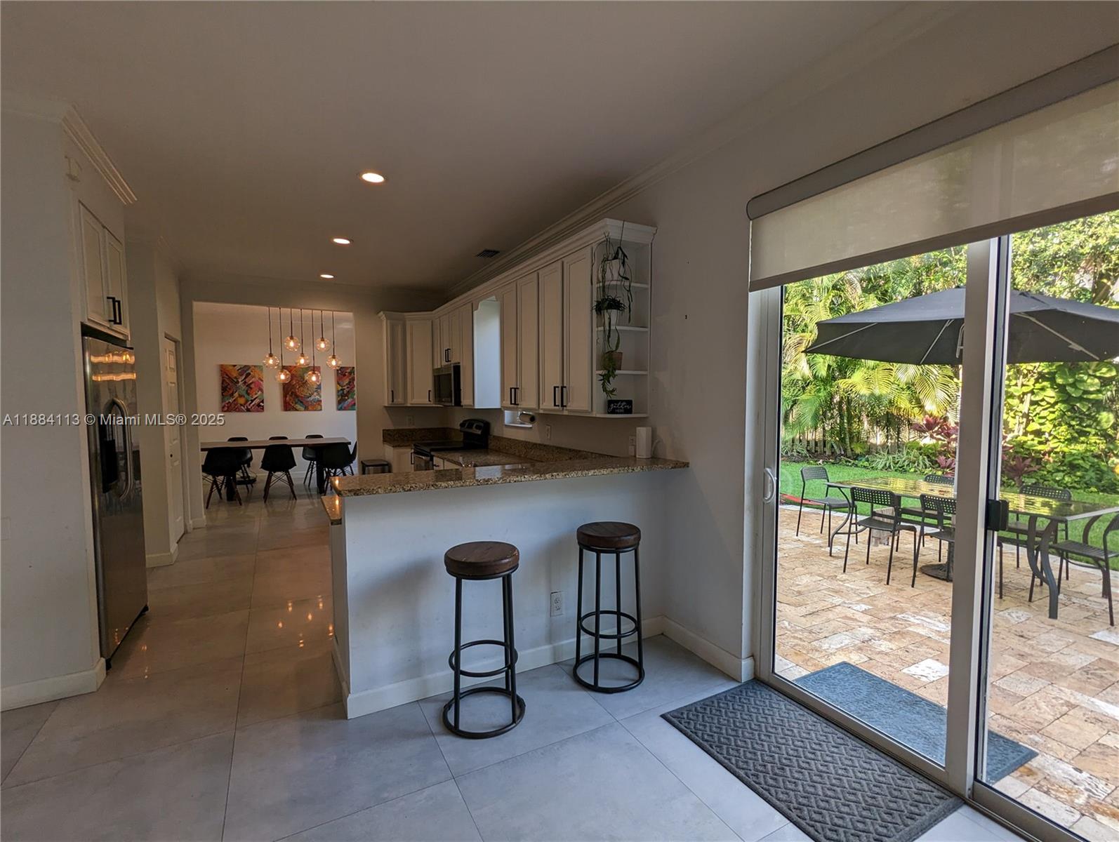 EMERALD COURTS - OPAL CRE - Residential