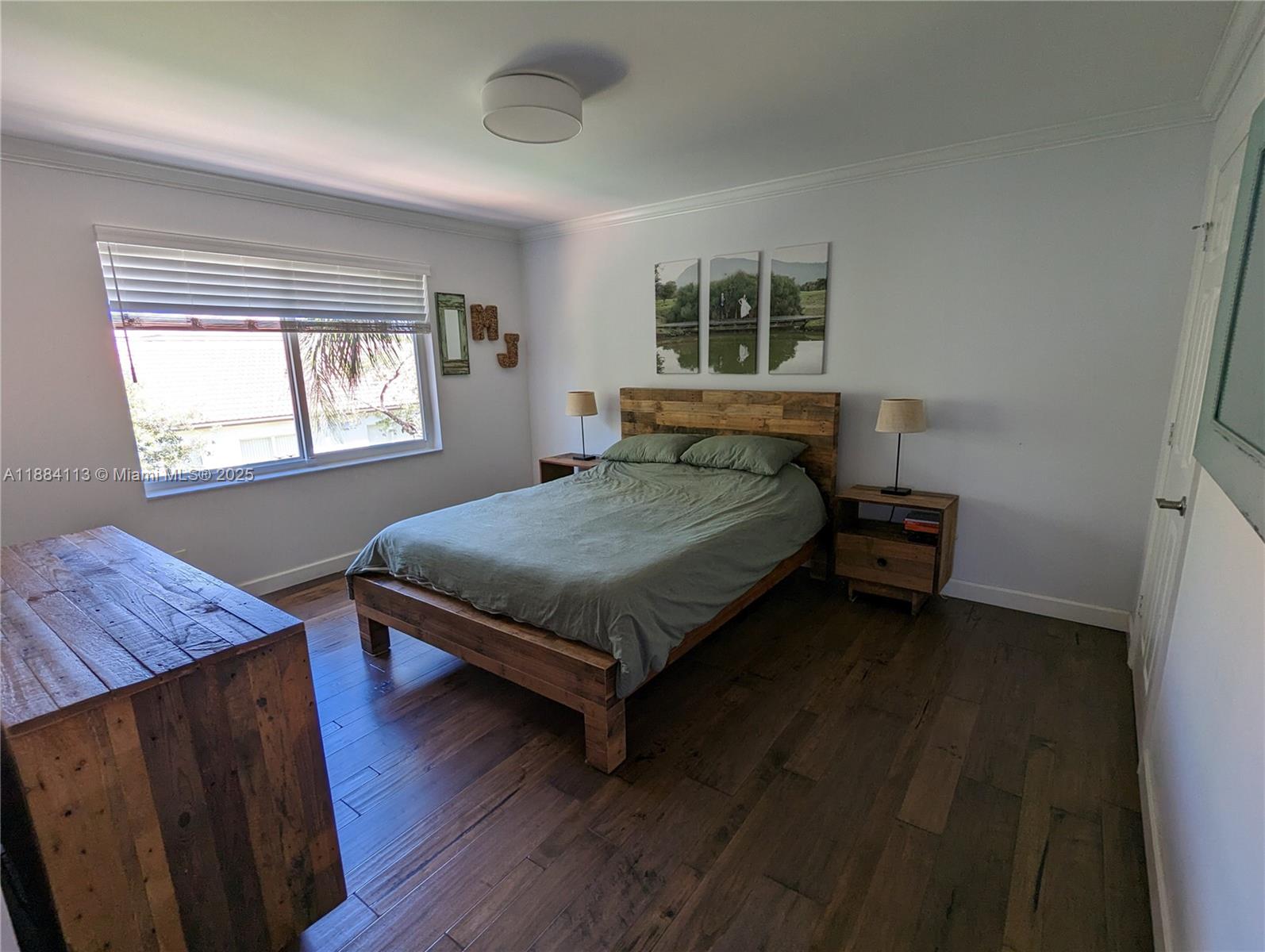 EMERALD COURTS - OPAL CRE - Residential