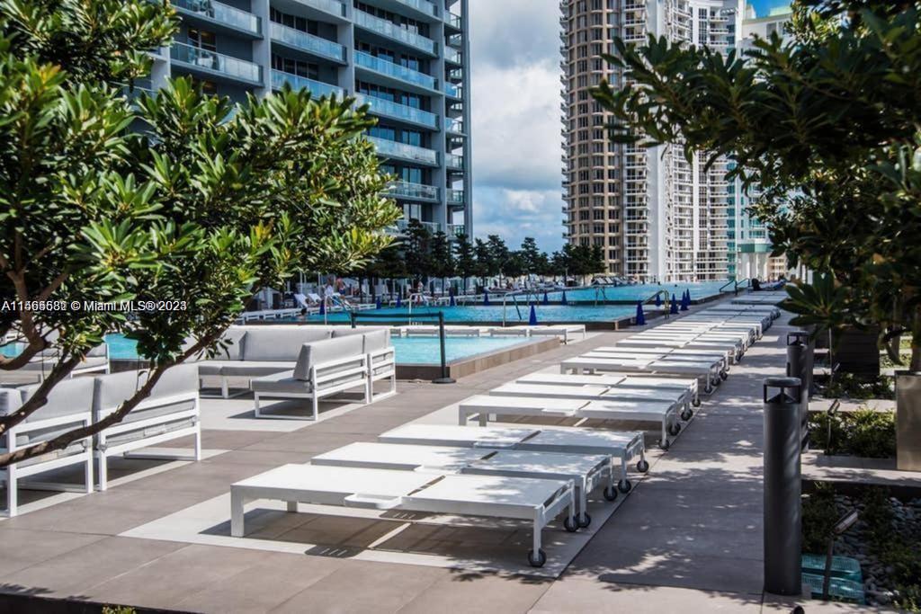 ICON BRICKELL - Residential