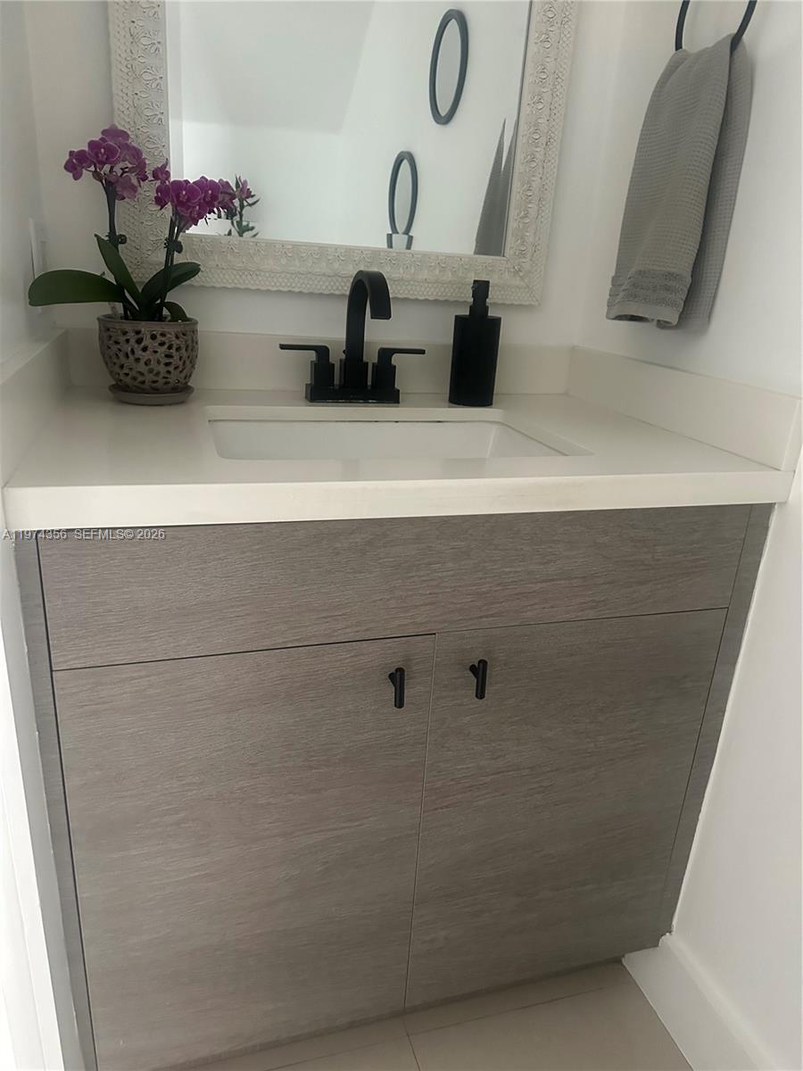 VILLAS AT NAUTICA THREE C - Residential