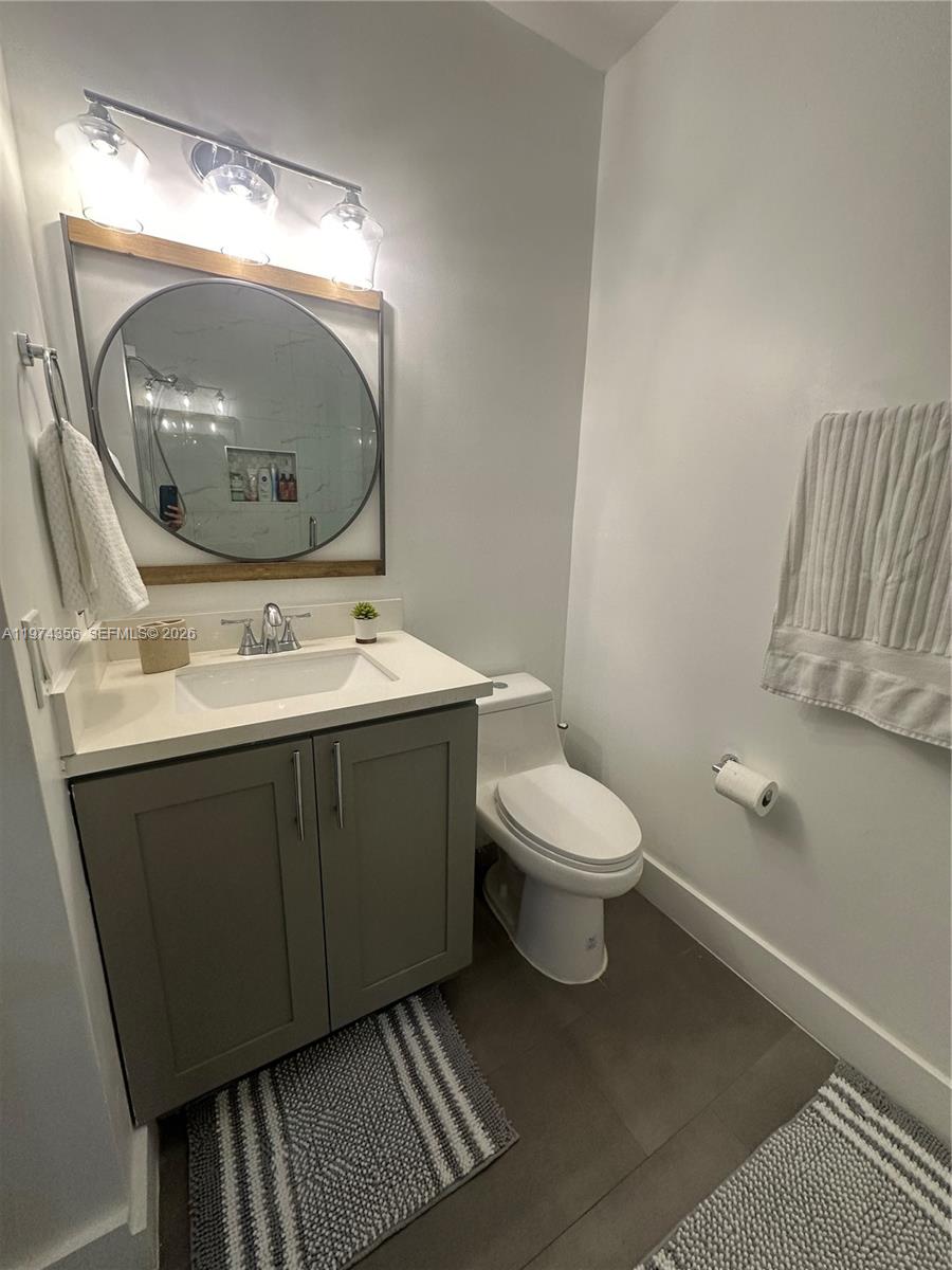 VILLAS AT NAUTICA THREE C - Residential